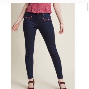 ModCloth floral / boho  embroidered jeans size 28